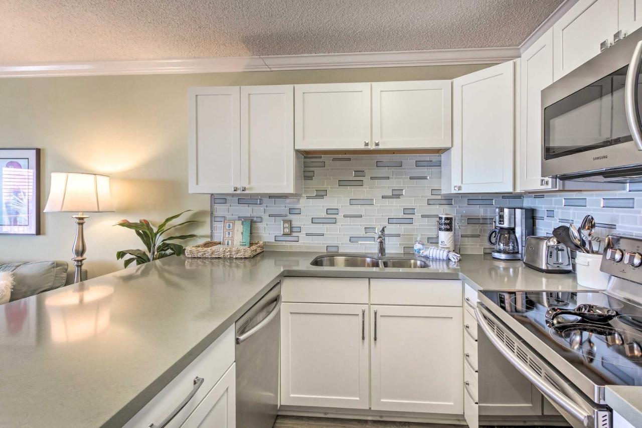 Sunny Emerald Coast Condo With Pool Steps To Beach! Destin Bagian luar foto